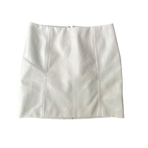 Bagatelle Faux Leather mini Skirt Cream M